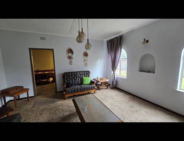 4 BEDROOM FREEHOLD FOR SALE IN ALBEMARLE
